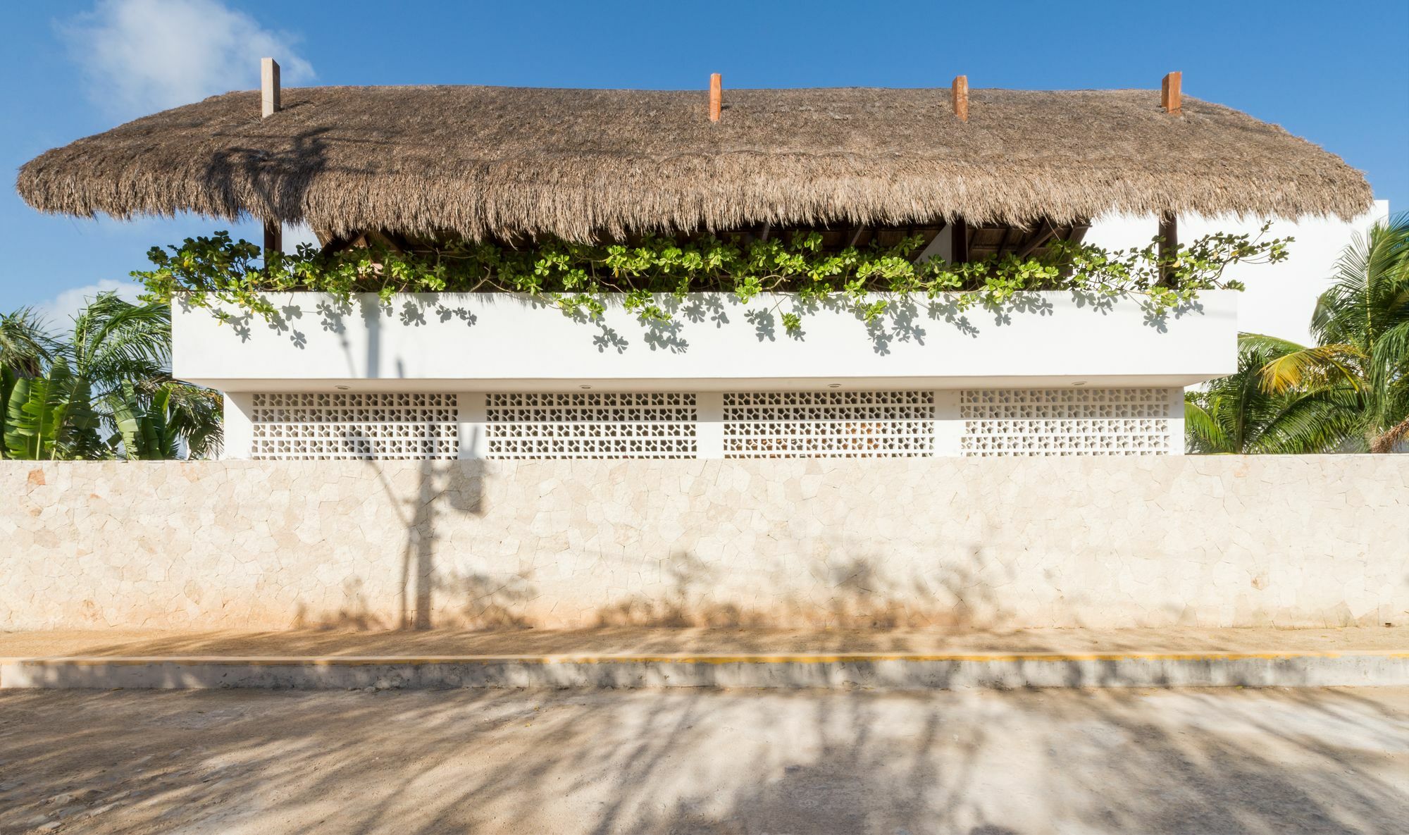 Saasil Hotel Тулум Екстериор снимка